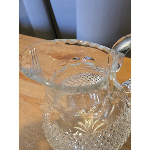 Gorgeous Crystal Pitcher, 7" 32oz - Picture 7 of 9